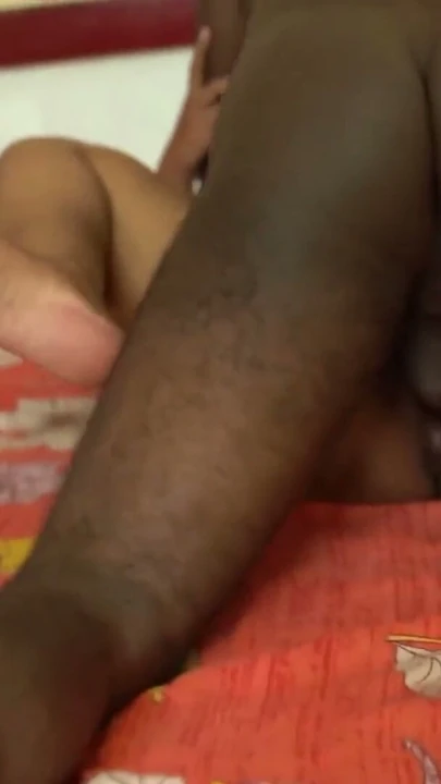Seksi hintli çift sert seks yapıyor | Klip 2