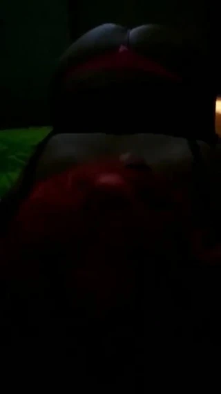 Ben, partnerim ve karanlık bir oda
