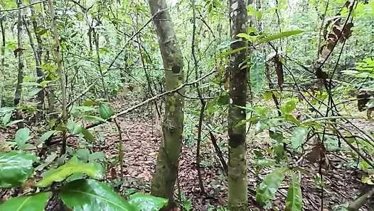 Thai girl walks and brags about picking mushrooms anyway, peeing in the forest Thai Voice