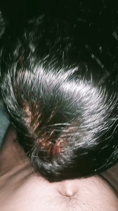 Erkek arkadaşım beni sert ve derin düşüncelerle sikiyor