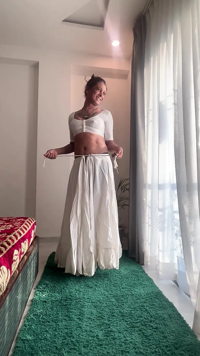 Sari Hintli trans kadınlar ne kadar ware