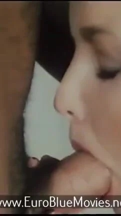 Знаковый момент из "Эммануэль в Каннах (1985) - Фильм целиком"