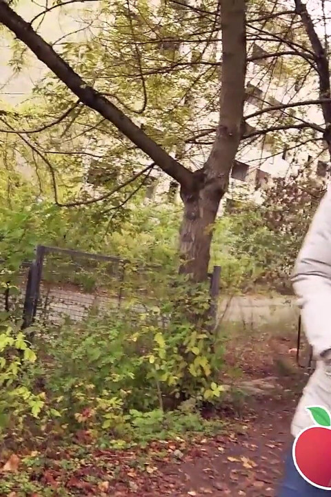 Açık havada sikiş! Ateşli sarışın genç mino ilk randevuda sikiliyor!