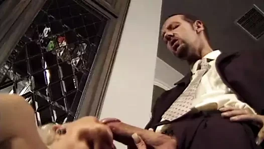 Tina wussock hile bayan