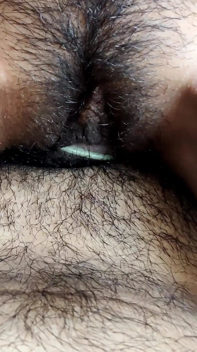 Hizmetçi iş istemeye geldi ve sikildikten sonra gitti