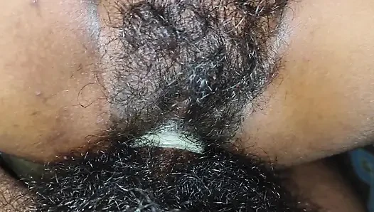 Üvey erkek kardeş seks videoları çekerken üvey kız kardeşiyle kötü seks yapıyor