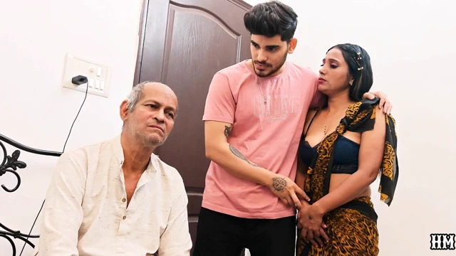 Hintli desi bollywood tarzı üvey baba, üvey oğul üvey kız kardeş sert seks videosu