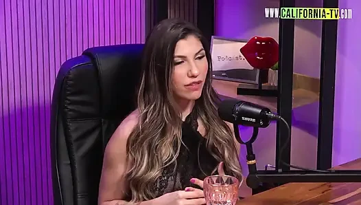 Latin ateşli Alexia Dhein ile podcast