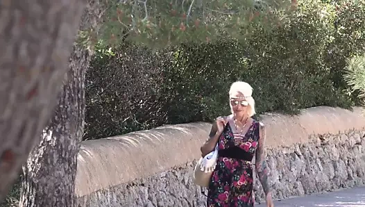 Sansürsüz halka açık seks im urlaub