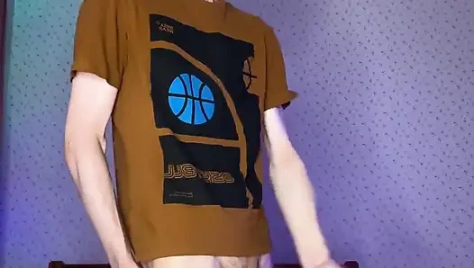 Her yerde kendi sperm çekimimi izlemeye bayılıyorum