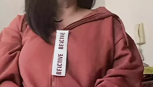 Bölüm 1 üvey oğlum onunla kamerada ateşli şeyler hakkında konuşurken tahrik oluyor