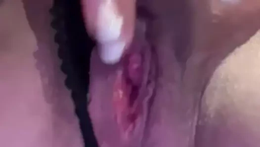 Göt tıkacı ile amcık oyunu