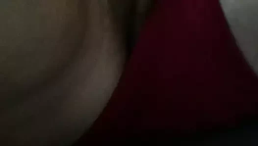 Kırmızı külot, büyük orgazm!