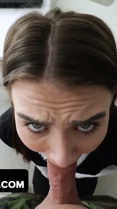 Ateşli üvey kız Veronica Church üvey babasına en sevdiği dildoyla nasıl oynadığını gösteriyor - dadcrush | Klip 2