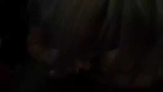 Ben (xx777) eski porno kirie gelen bir oral seks alıyorum