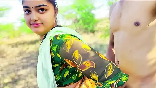 Hintli masum kız ormanda ilk kez sıkı amcığını sikiyor xxx video