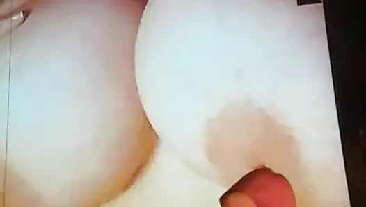 Jellomellonlara saygı duruşu