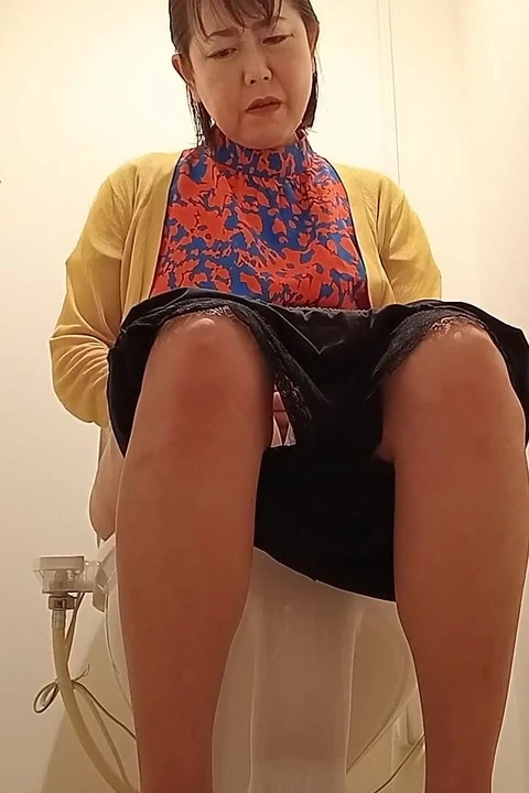 Видео с писсингом