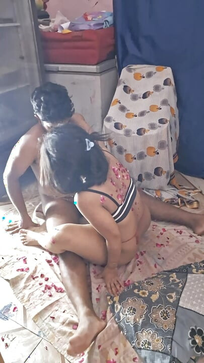 Yeni Evli Çift Seks Desi