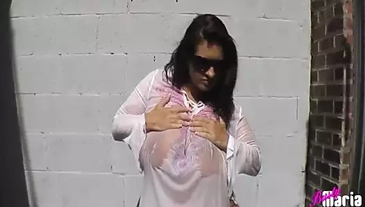 Mm dev memeler içinde ıslak gömlek