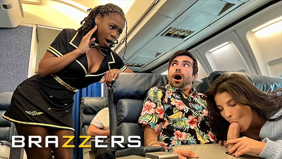 Şanslı adam lasirena69 geldiğinde uçuş görevlisi Hazel Grace ile özel sikişiyor ve ateşli bir üçlü seks için katılıyor - brazzers