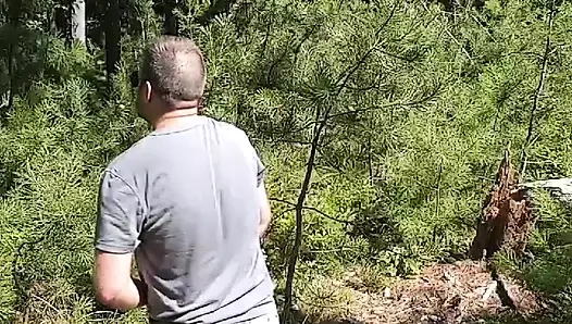 Bence yalnızız. Senin için çıplak soyunabilir miyim?