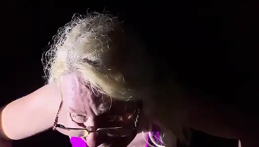 Şimdiye kadarki en çılgın egzersiz ve taytımı yırtıyor