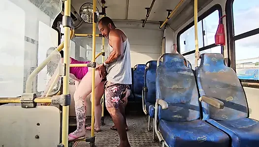DUDE GETS ON PUBLIC TRANSPORT I SCREWED UP FOR EVERYONE TO SEE AND LEFT