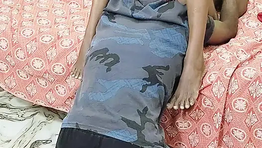 Terzi amca genç kızı sikiyor