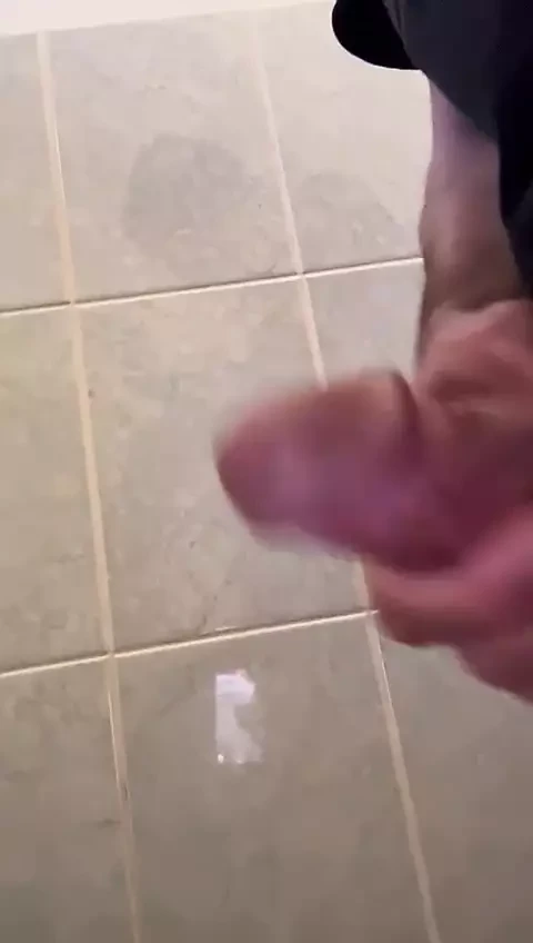 Nepali oğlan oynama ile onun çük