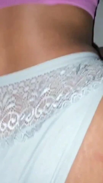 Завораживающий момент из "Вирусного секса горячей студентки дези"