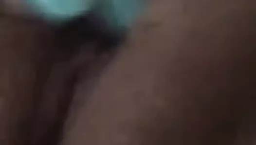 Latince kedi parmaklı