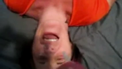 Apple yüz bakımı yaptırıyor