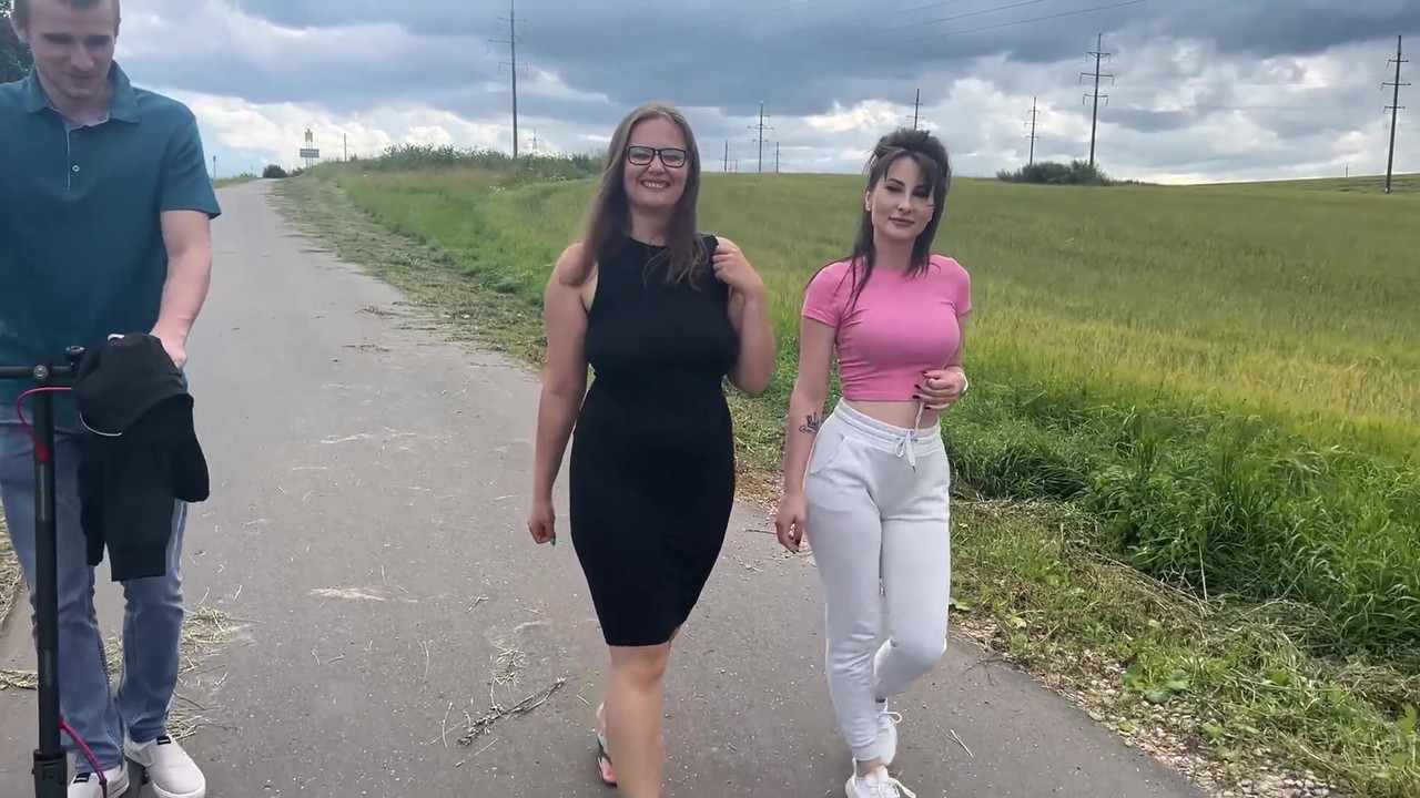 Dating On The Street Ended With A Pussy Full Of Sperm For Milf