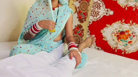 Kayınpeder yağ masajından sonra gelinini odada tek başına sikiyor bölüm 2 bölüm 1