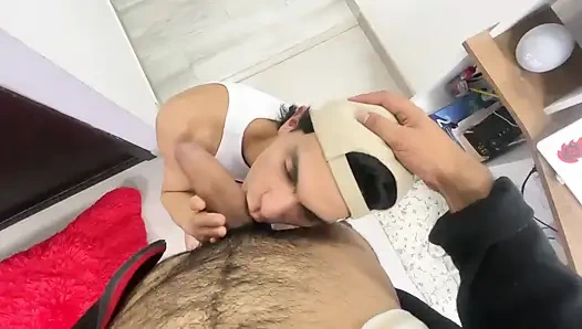 Ayı adam twink'i sikiyor