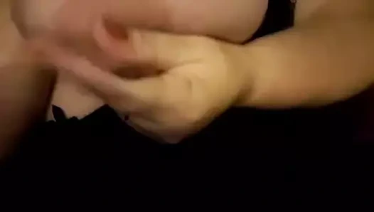 Şişman sürtük oynama ile dev memeler 2