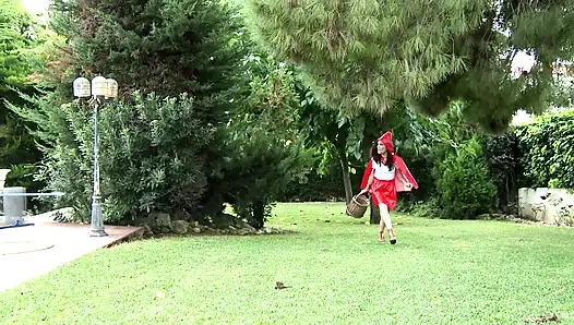 Rol yapma - azgın tarafından baştan çıkarılan kırmızı şapka