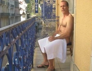 baba balkonda