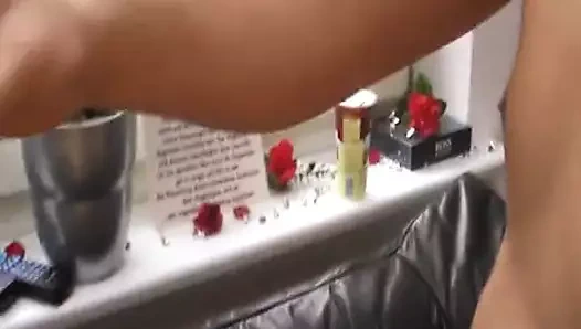 Çek amatör ev yapımı porno