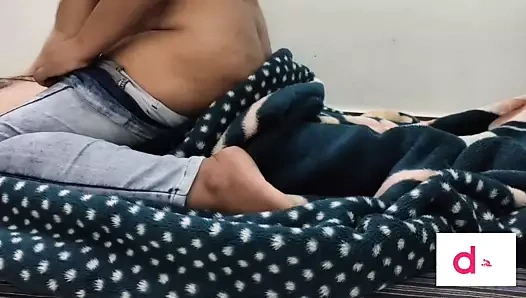 Desi angell erkek arkadaşıyla ilk kez prezervatif kullanıldı