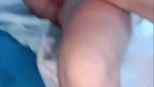 Şehvetli sınırları keşfetmek: oyuncu su oyunundan samimi karşılaşmalara - 211