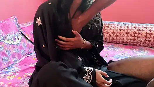 Bangladeşli kız arkadaş tutkuyla yarak emiyor - deshi bangla oral seks keyfi bölüm 1
