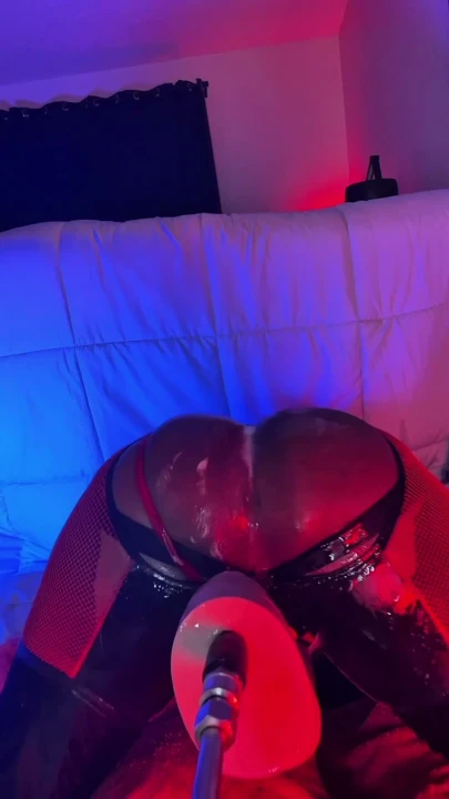 Fat Sloppy Ass Swallows Huge Dildo on Fuck Machine
