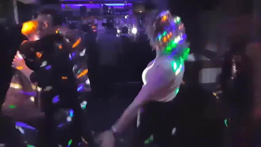 Dans pistinde prenses anal fişi.