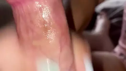 Latin renkli elle muamele tırnak azdırıyor