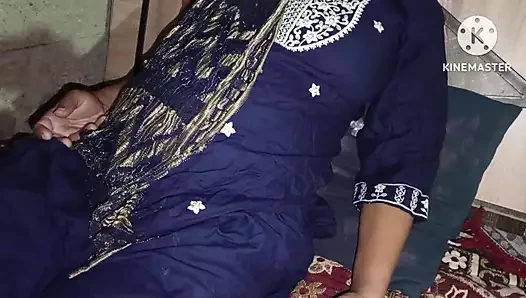 Ateşli Hintli desi kayınbiraderi ve kayınbiraderi ateşli seks