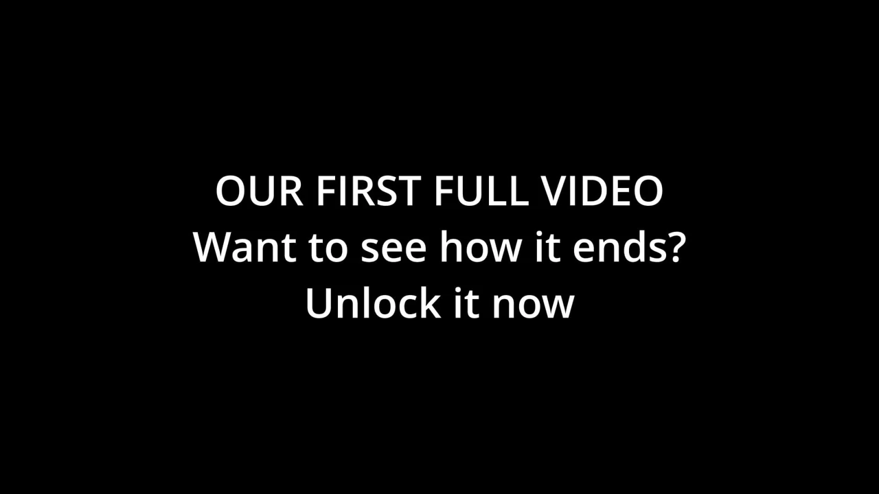 Kontes bakış açısı İlk tam çift videomuz burada. Ücretsiz önizlemeyi izleyin ve sahnenin tamamının kilidini açın. Daha fazlasını yapsak mı?