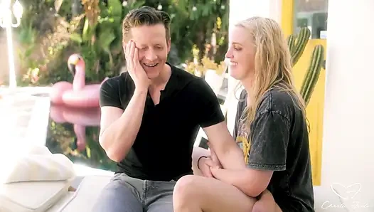 Charlie Forde, Shawn Alff'in rol aldığı sahne için röportaj yazımı