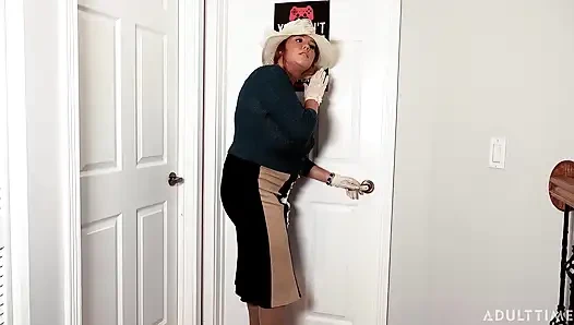 Adult Time - üvey annen Annabelle Rogers'ın büyük memeli kilisesinden 31 talimatı